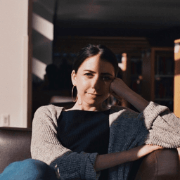 Courtney Conway profile picture