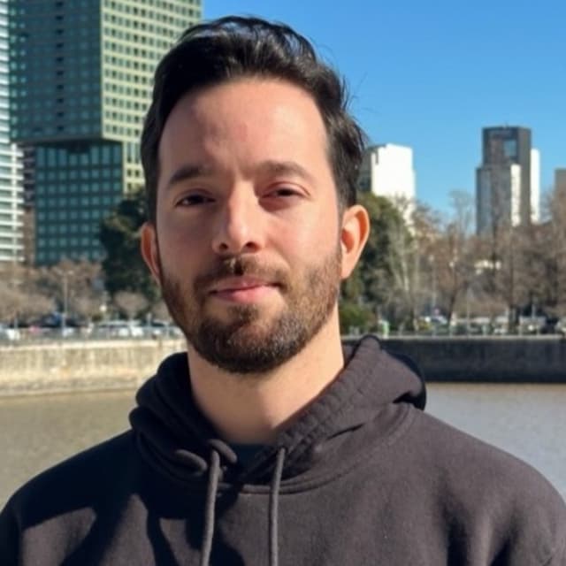 Daniel Jelinek profile picture