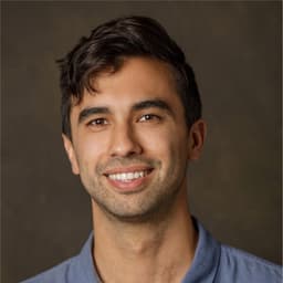 Alex Uruchurtu profile picture