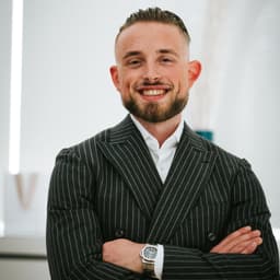 Carl Weische profile picture