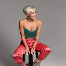 Anne Mahlum profile picture