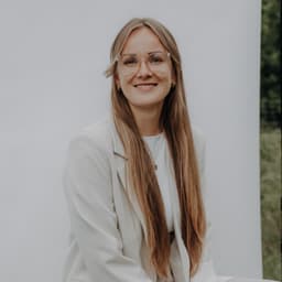 Lorelle Dehnhard profile picture