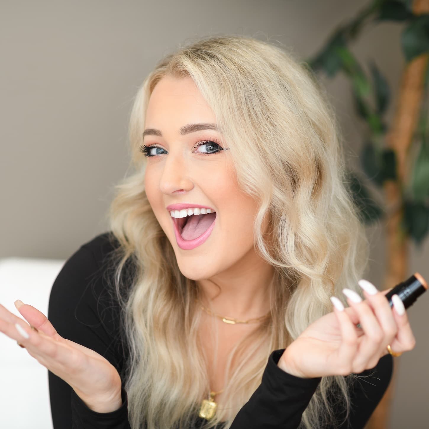 Krysta L avatar