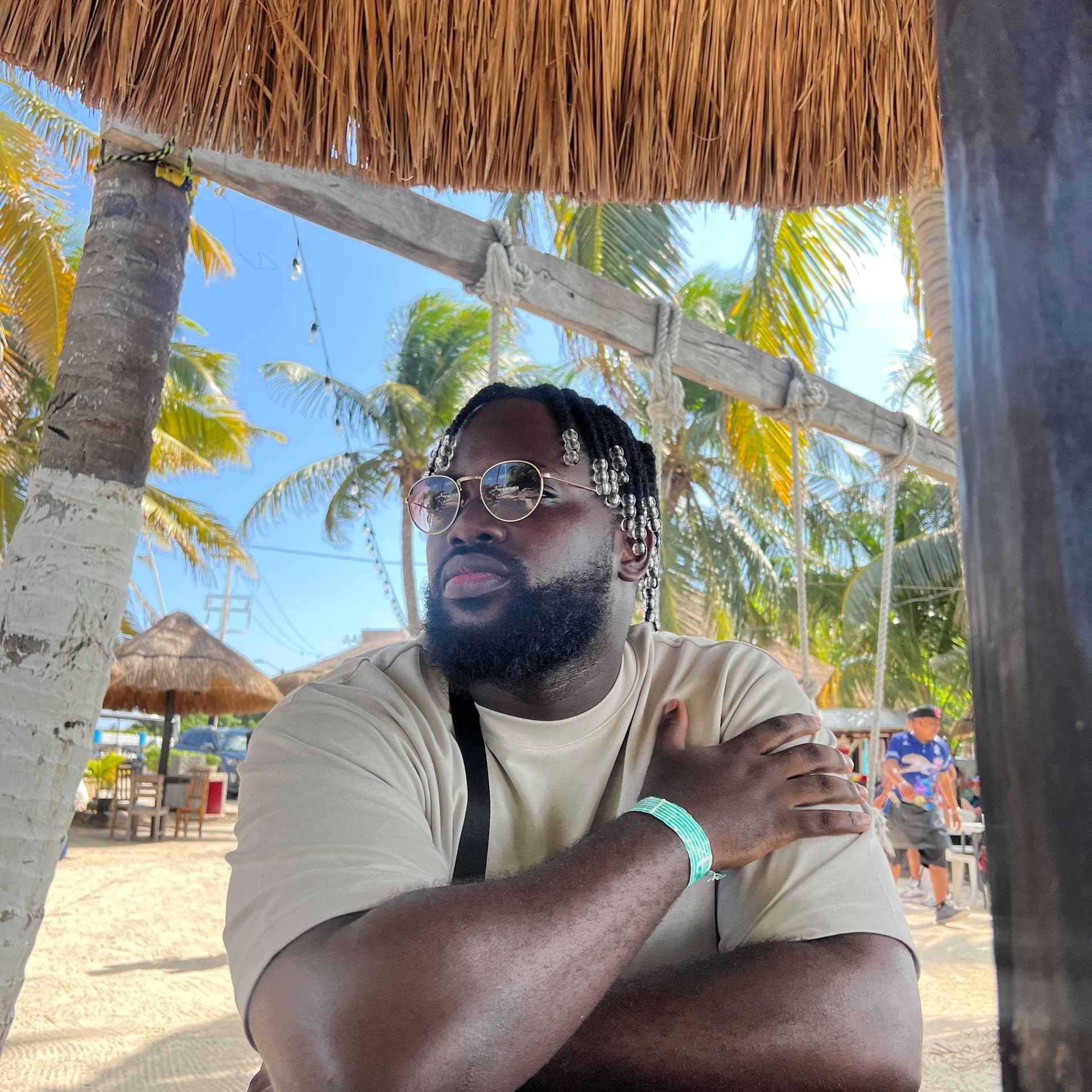 Travis  H avatar